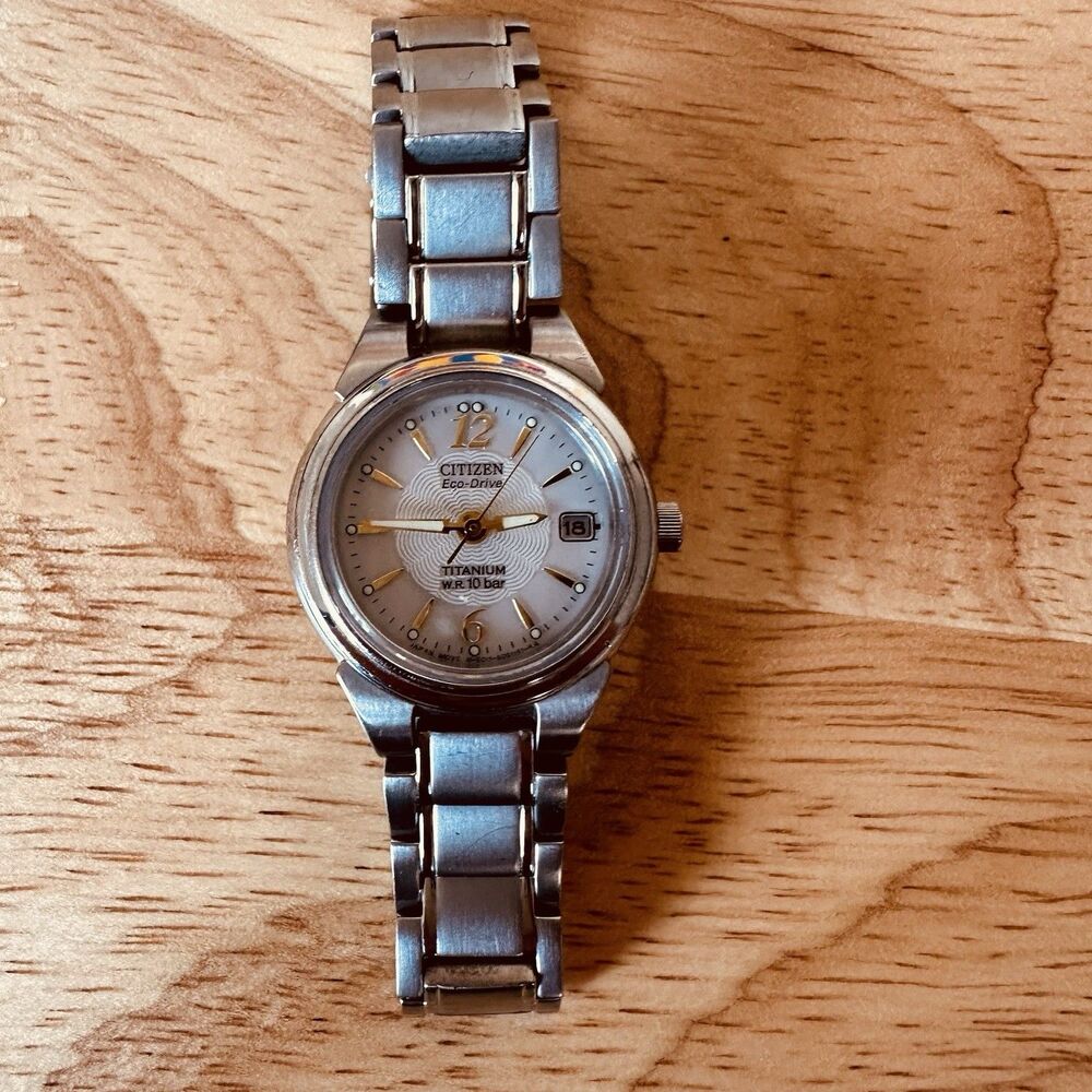 CITIZEN Eco-Drive 25mm Titanium Women’s Watch Date, Solar powered, Working Well